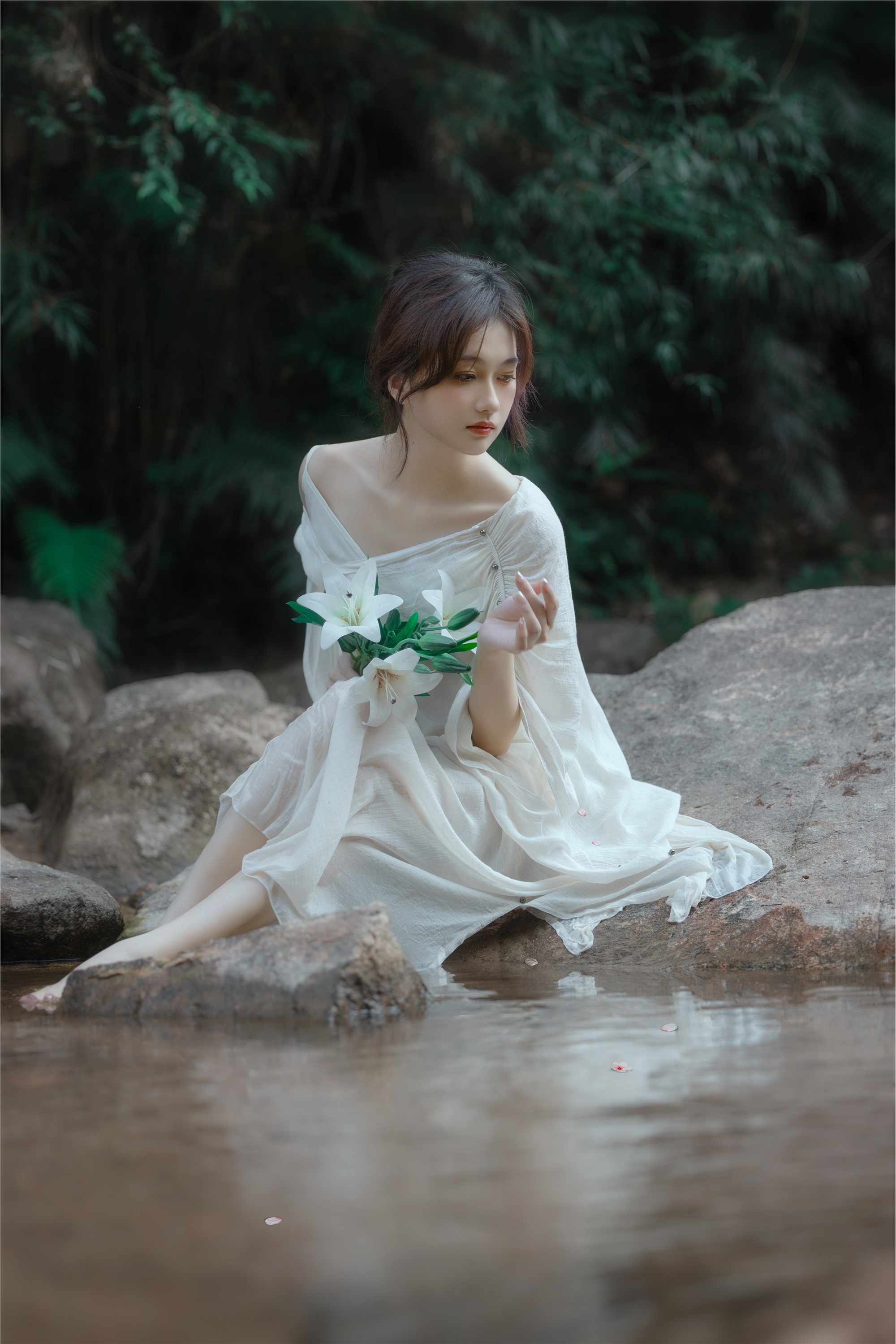 YITUYU艺图语 2025.01.02 溪边情思 大歪歪哥